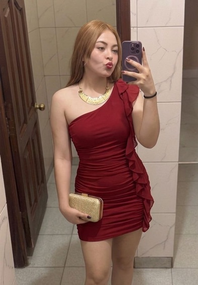 Nerea from Argentina — a real host you can text with on ChatAve